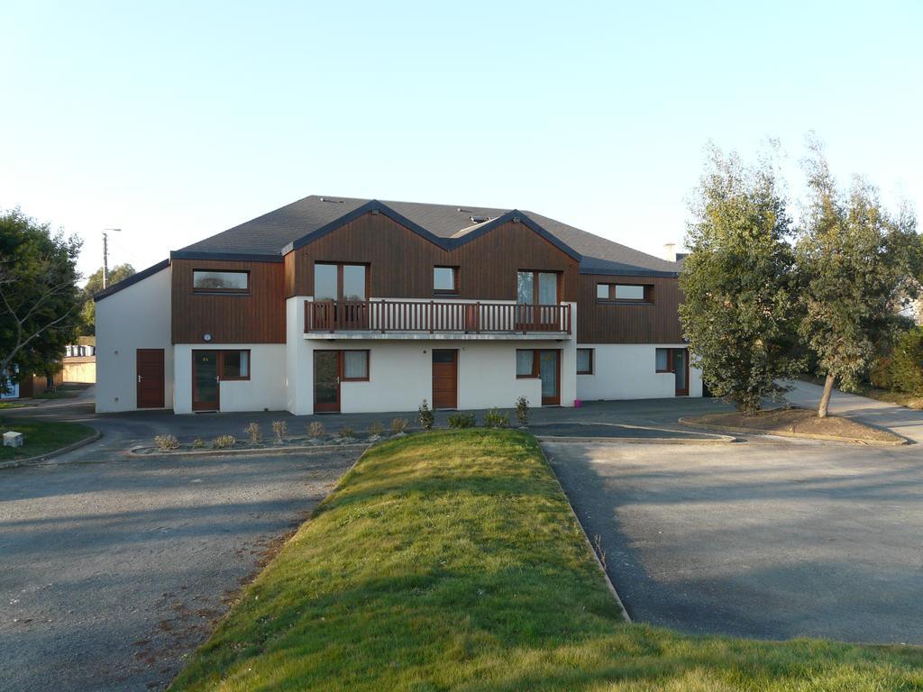 Hotel De La Baie De Paimpol Ploubazlanec Exterior foto